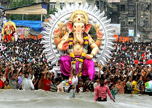 Ganesh chaturthi idol immersion